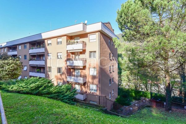 appartamento in vendita a Como in zona Sagnino