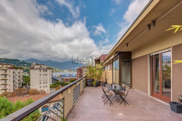appartamento in vendita a Como in zona Como Centro