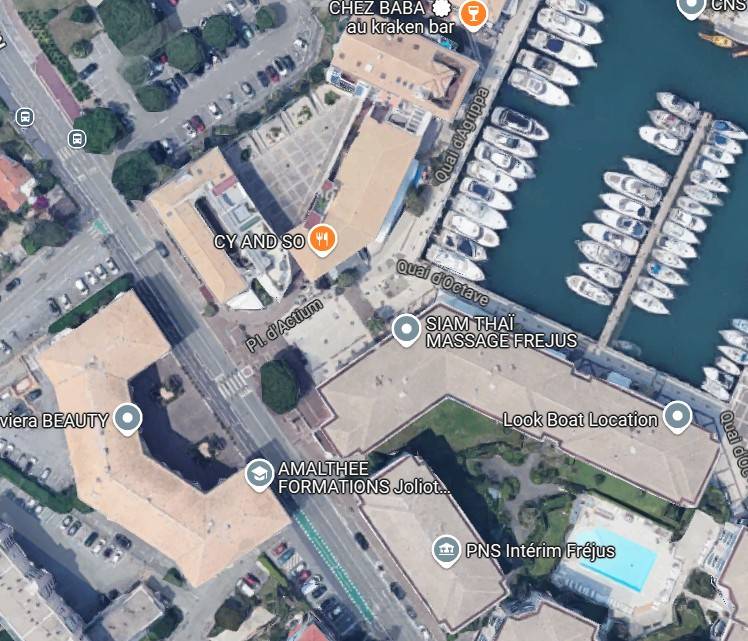 appartamento in vendita a Como in zona Borghi