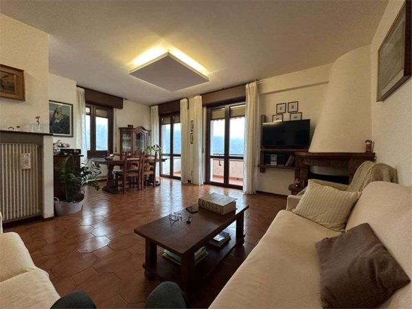 appartamento in vendita a Como in zona Monte Olimpino