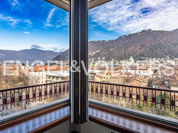 appartamento in vendita a Como in zona Viale Varese