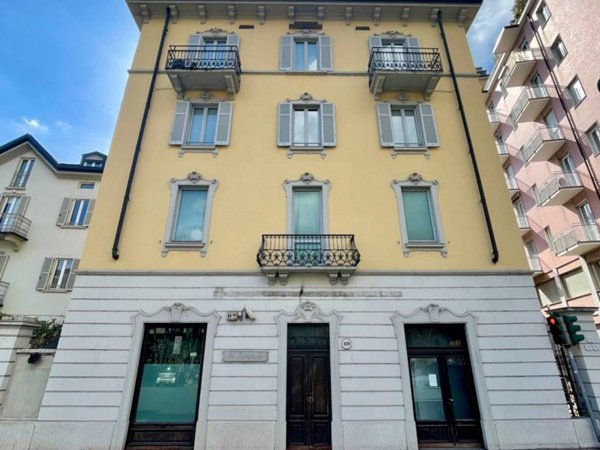 casa indipendente in vendita a Como in zona Como Centro