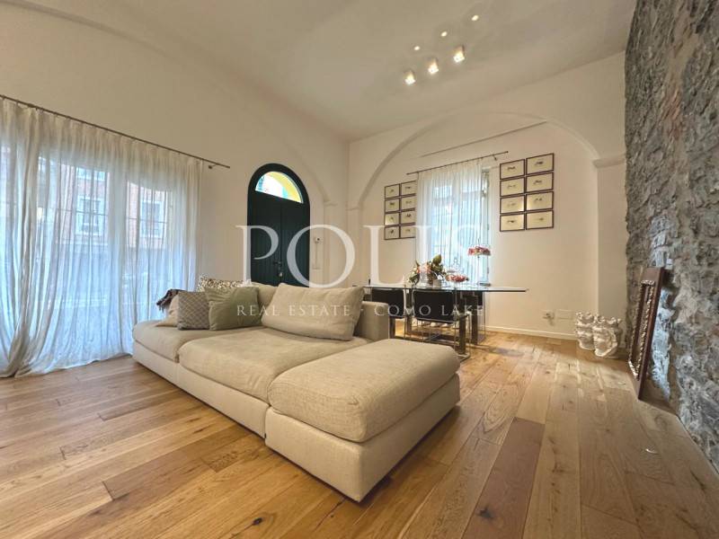 appartamento in vendita a Como in zona Como Centro