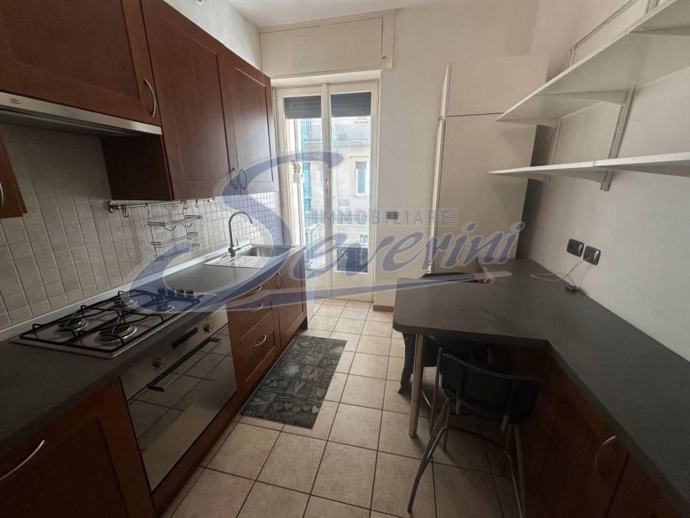 appartamento in vendita a Como in zona Viale Varese