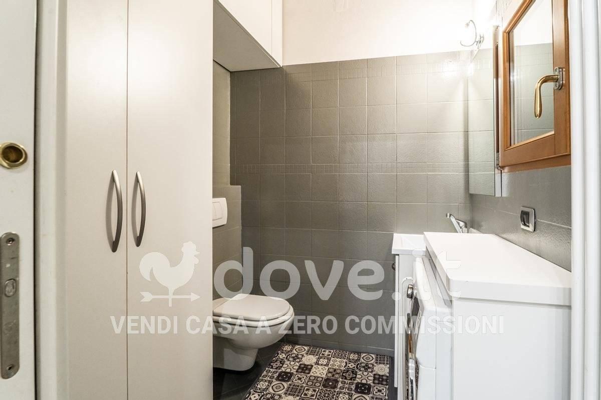 appartamento in vendita a Como in zona Como Centro
