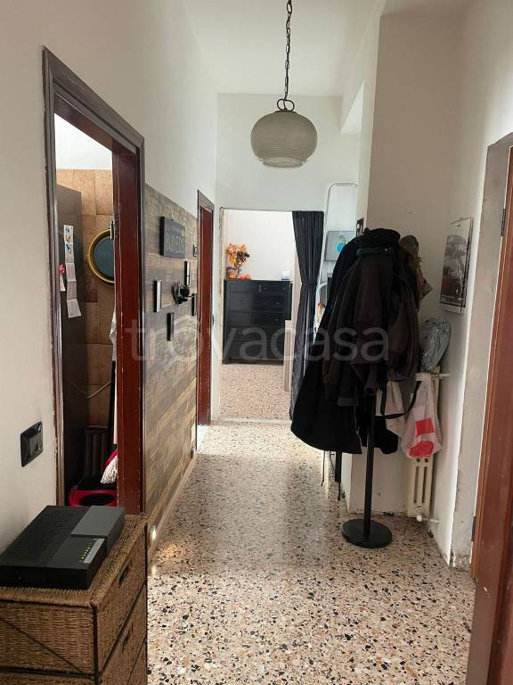 appartamento in vendita a Como in zona Rebbio