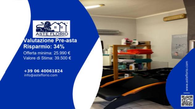 negozio in vendita a Como in zona Rebbio