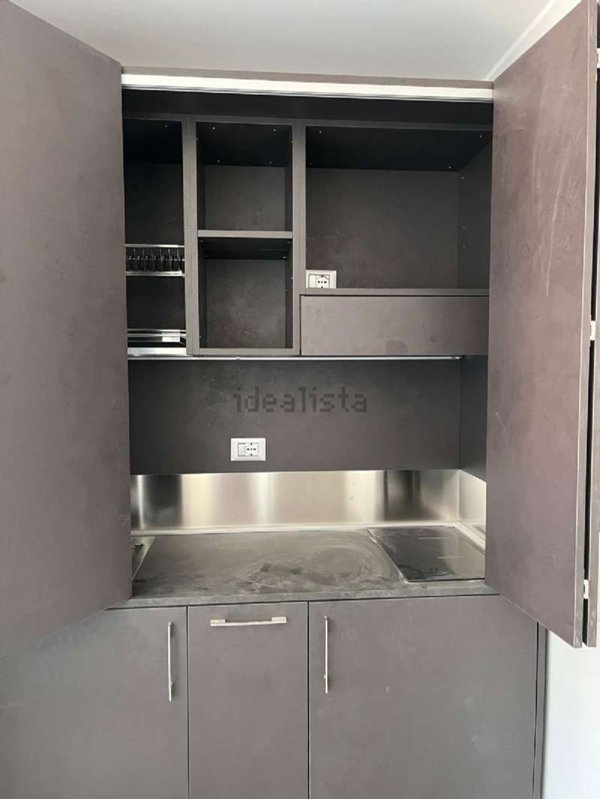 appartamento in vendita a Como in zona Como Centro