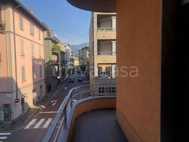 appartamento in vendita a Como in zona Borghi