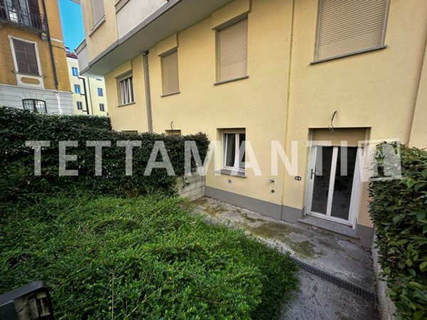 appartamento in vendita a Como in zona Borghi