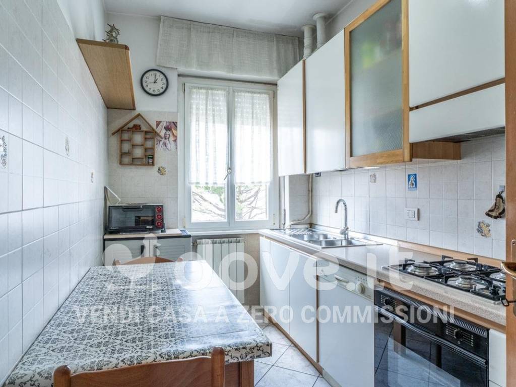 appartamento in vendita a Como in zona Como Centro