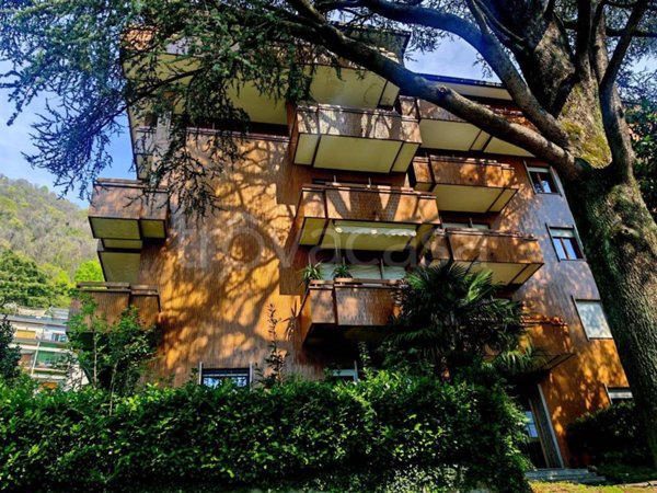 appartamento in vendita a Como in zona Como Centro