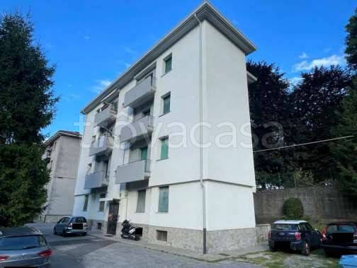 appartamento in vendita a Como in zona Trecallo
