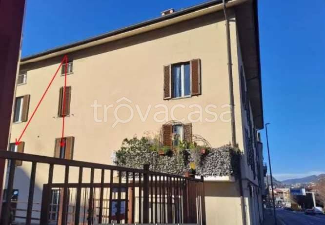 appartamento in vendita a Como in zona Caserme
