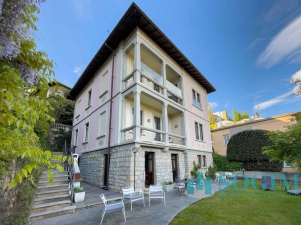 casa indipendente in vendita a Como in zona Como Centro