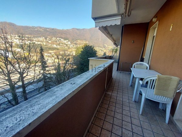 appartamento in vendita a Como in zona Sagnino