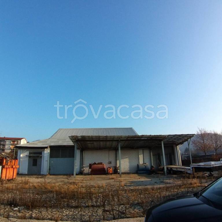 appartamento in vendita a Como in zona Camerlata