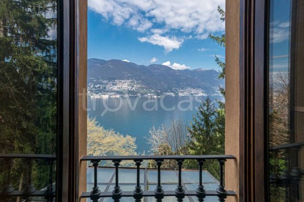 casa indipendente in vendita a Como