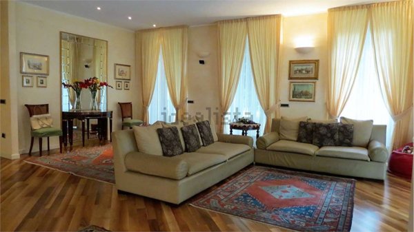 casa indipendente in vendita a Como in zona Como Centro