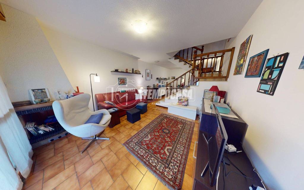 casa indipendente in vendita a Como in zona Prestino