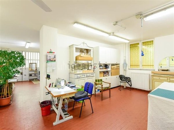 appartamento in vendita a Como in zona Prestino