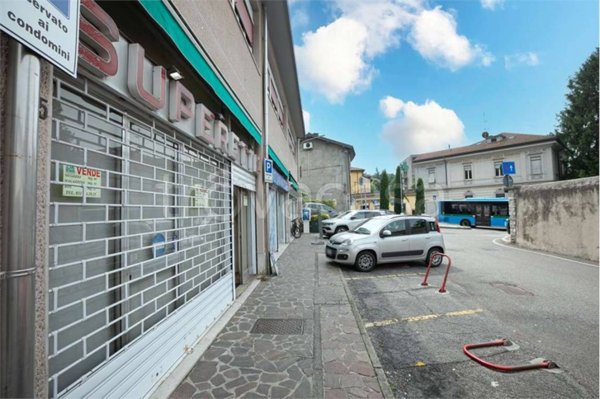 appartamento in vendita a Como in zona Borghi