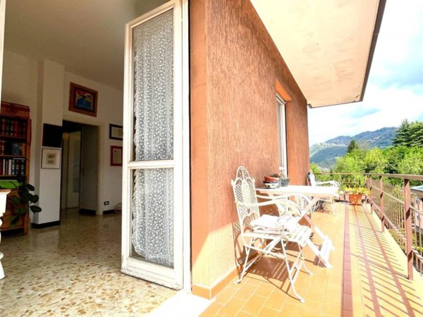 appartamento in vendita a Como in zona Albate