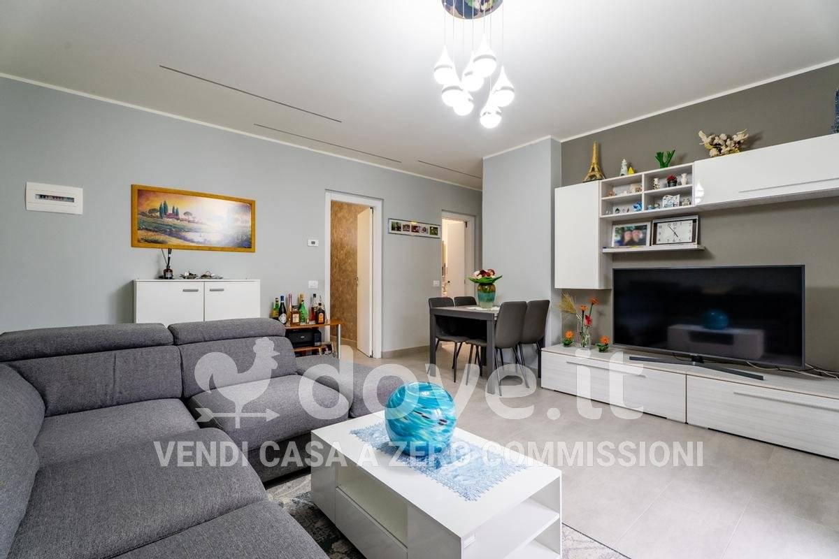 appartamento in vendita a Como in zona Como Centro