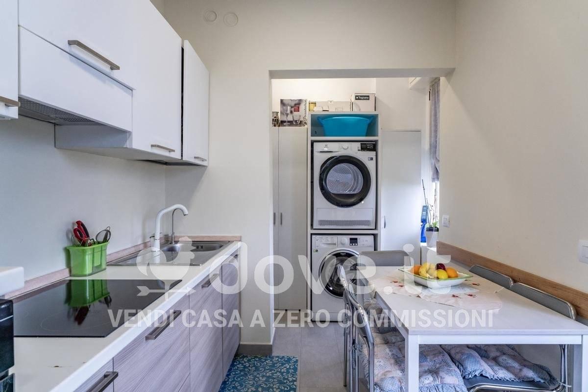 appartamento in vendita a Como in zona Como Centro