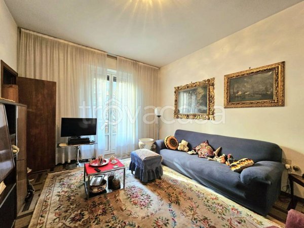 appartamento in vendita a Como in zona Borghi