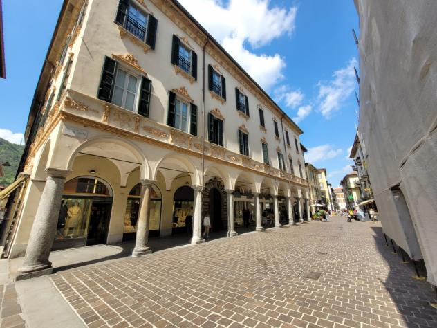 casa semindipendente in vendita a Como in zona Como Centro