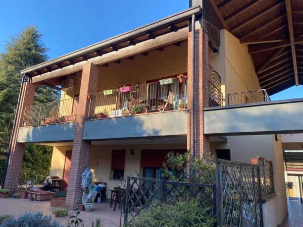 appartamento in vendita a Como in zona Civiglio