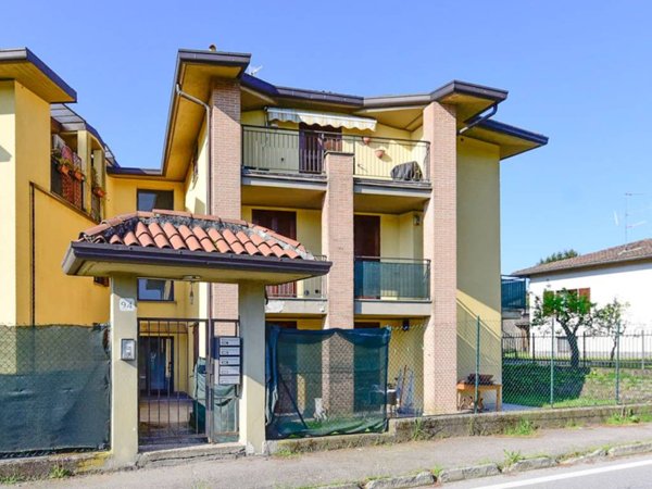 appartamento in vendita a Como in zona Albate