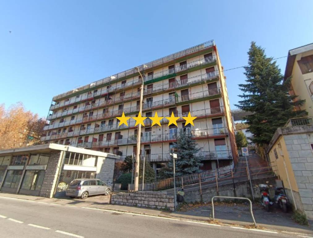 appartamento in vendita a Como in zona Ponte Chiasso