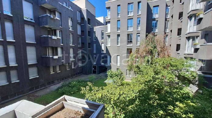 appartamento in vendita a Como in zona Borghi