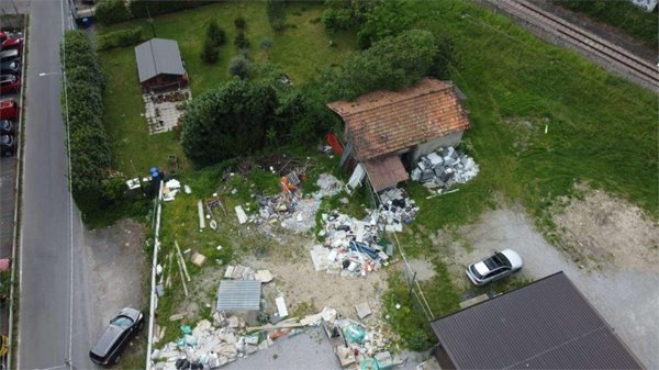 terreno edificabile in vendita a Como in zona Albate