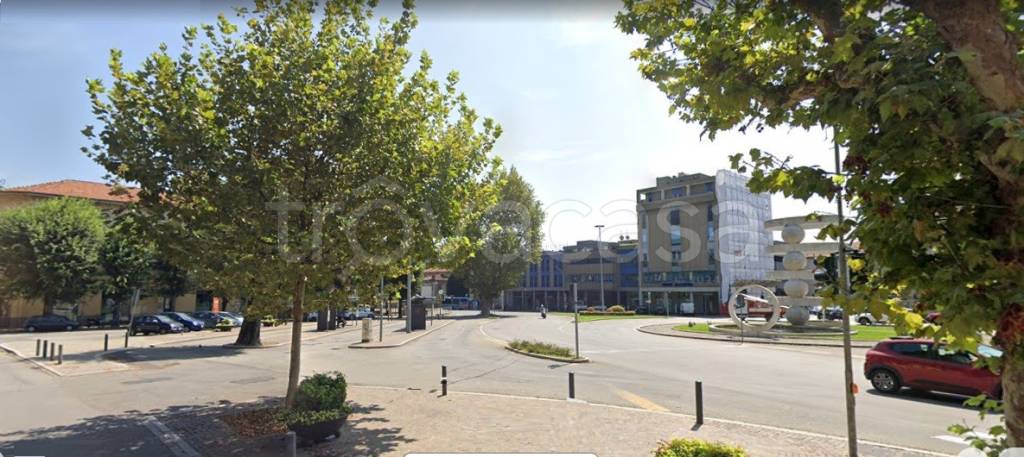 appartamento in vendita a Como in zona Camerlata