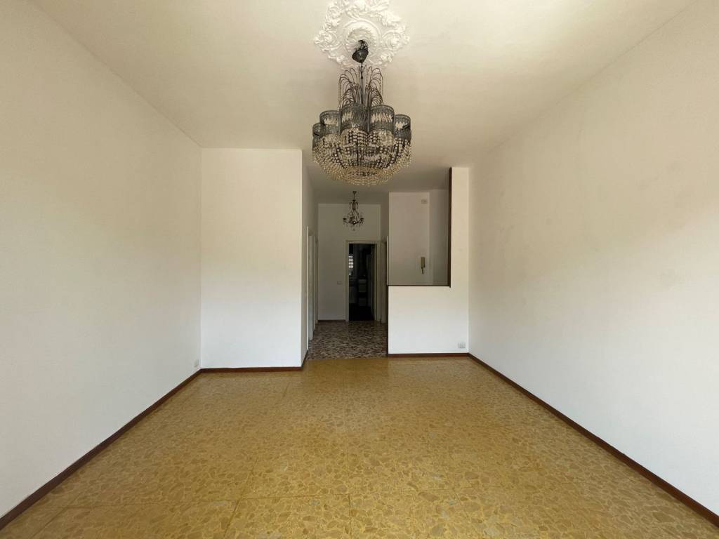 appartamento in vendita a Como in zona Monte Olimpino