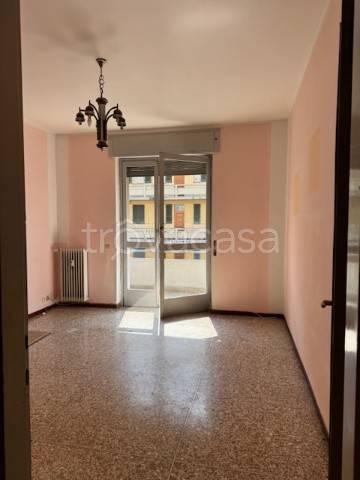 appartamento in vendita a Como in zona Borghi