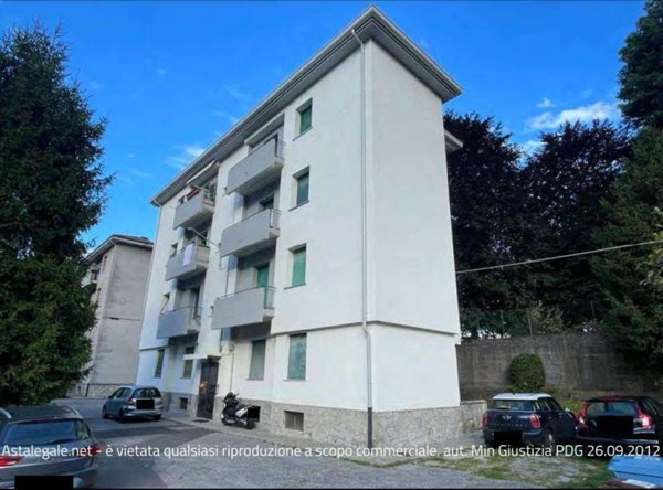 appartamento in vendita a Como in zona Trecallo