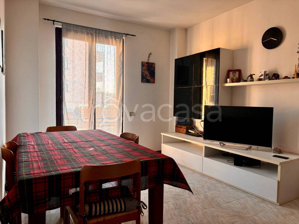 appartamento in vendita a Como in zona Rebbio