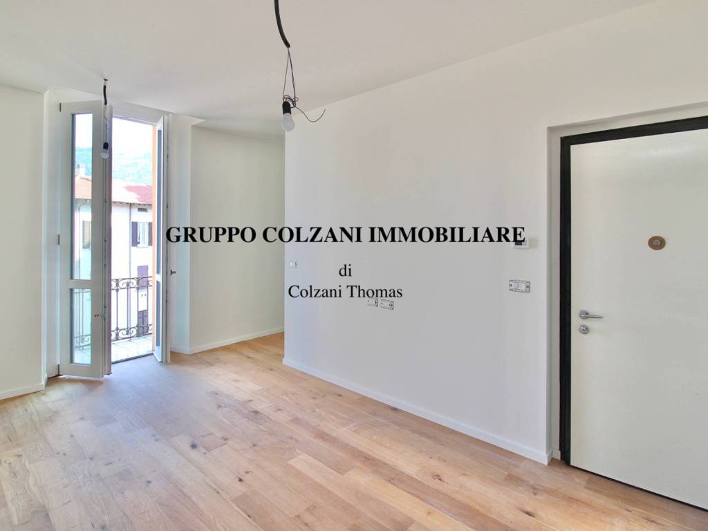 appartamento in vendita a Como in zona Borghi