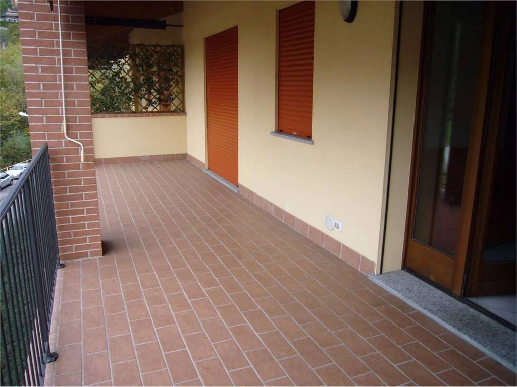 appartamento in vendita a Como in zona Civiglio