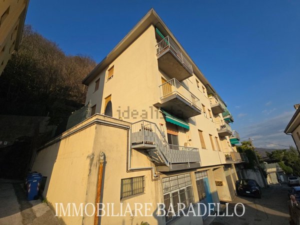 appartamento in vendita a Como in zona Breccia