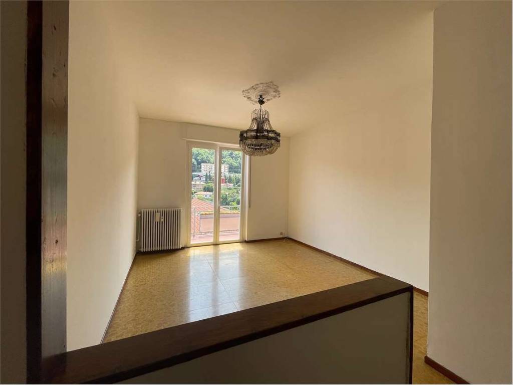 appartamento in vendita a Como in zona Monte Olimpino
