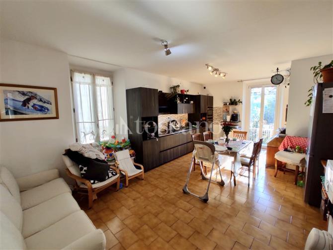 casa indipendente in vendita a Como in zona Camerlata