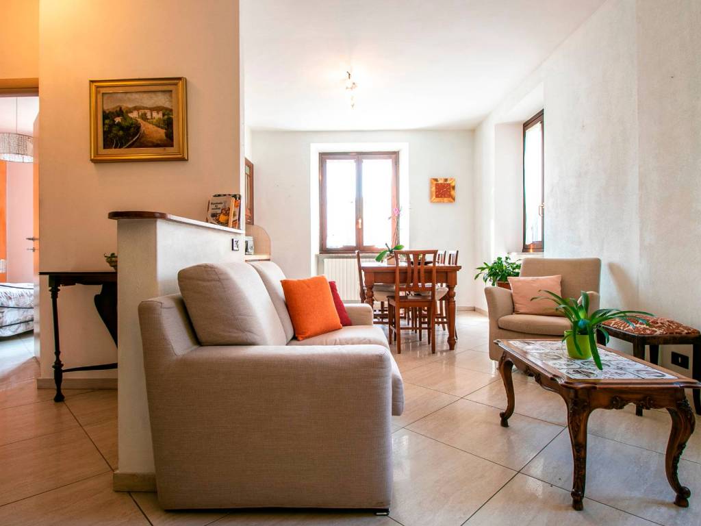 appartamento in vendita a Como in zona Sagnino