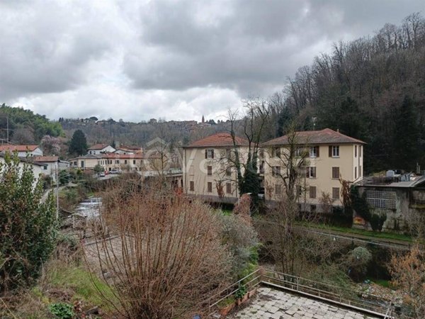 appartamento in vendita a Como in zona Camnago Volta