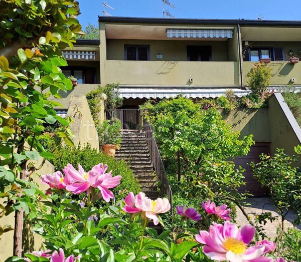 casa indipendente in vendita a Como in zona Como Centro