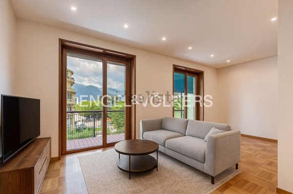 appartamento in vendita a Como in zona Como Centro